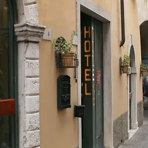 ホテル Modena Old Town